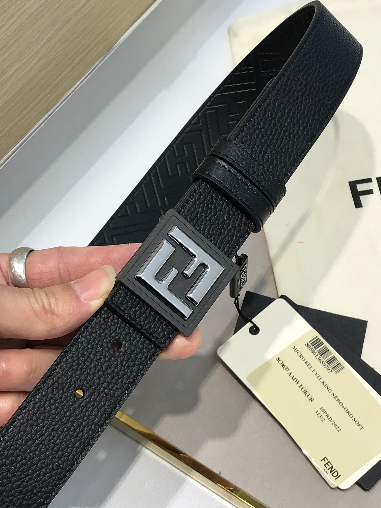 P1Q64F85 Popular  High quality belt With full package