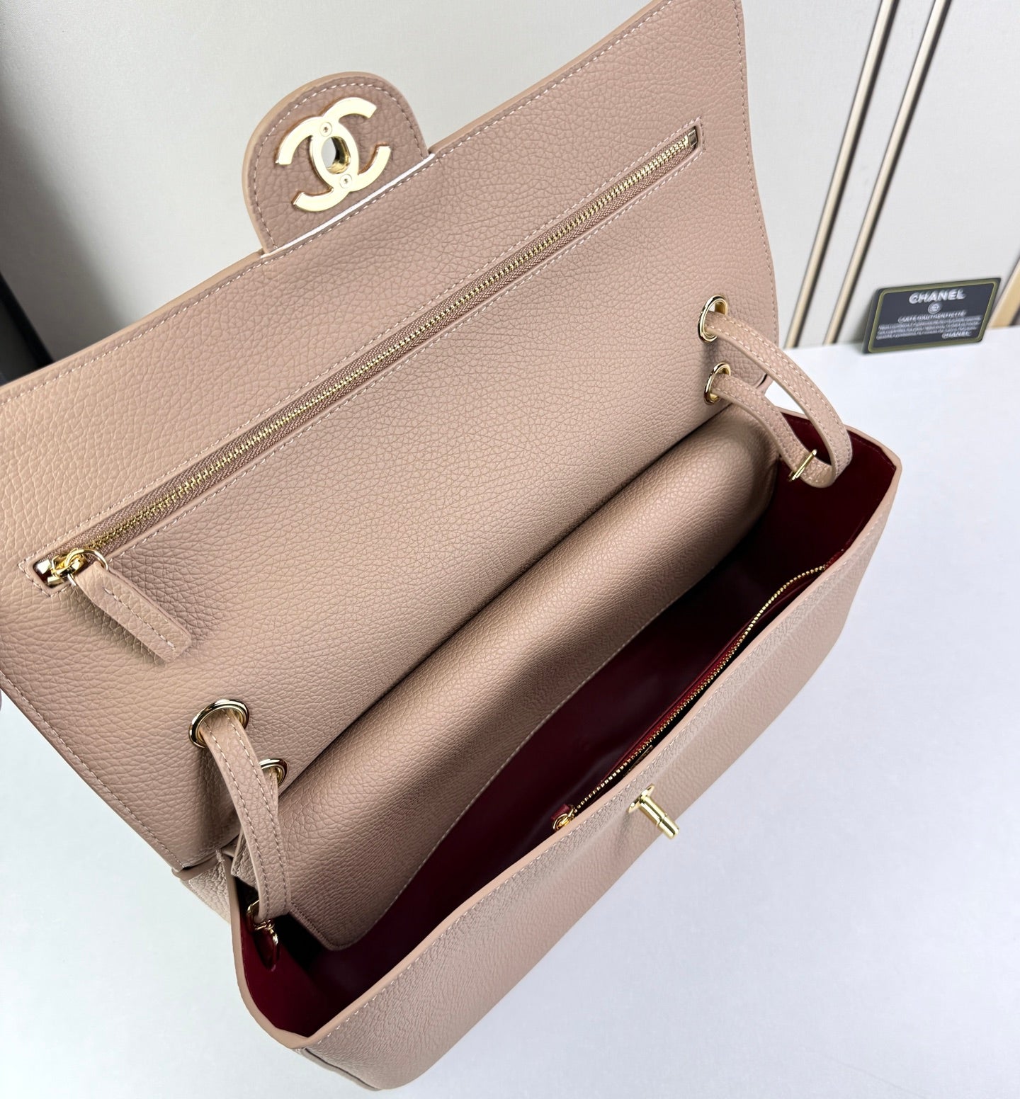 B1R76C35 Popular leather bag