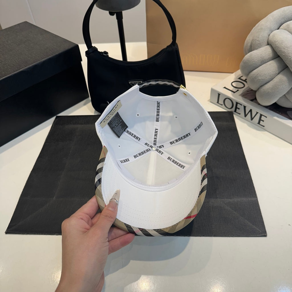 M1Q45R17 Popular hats