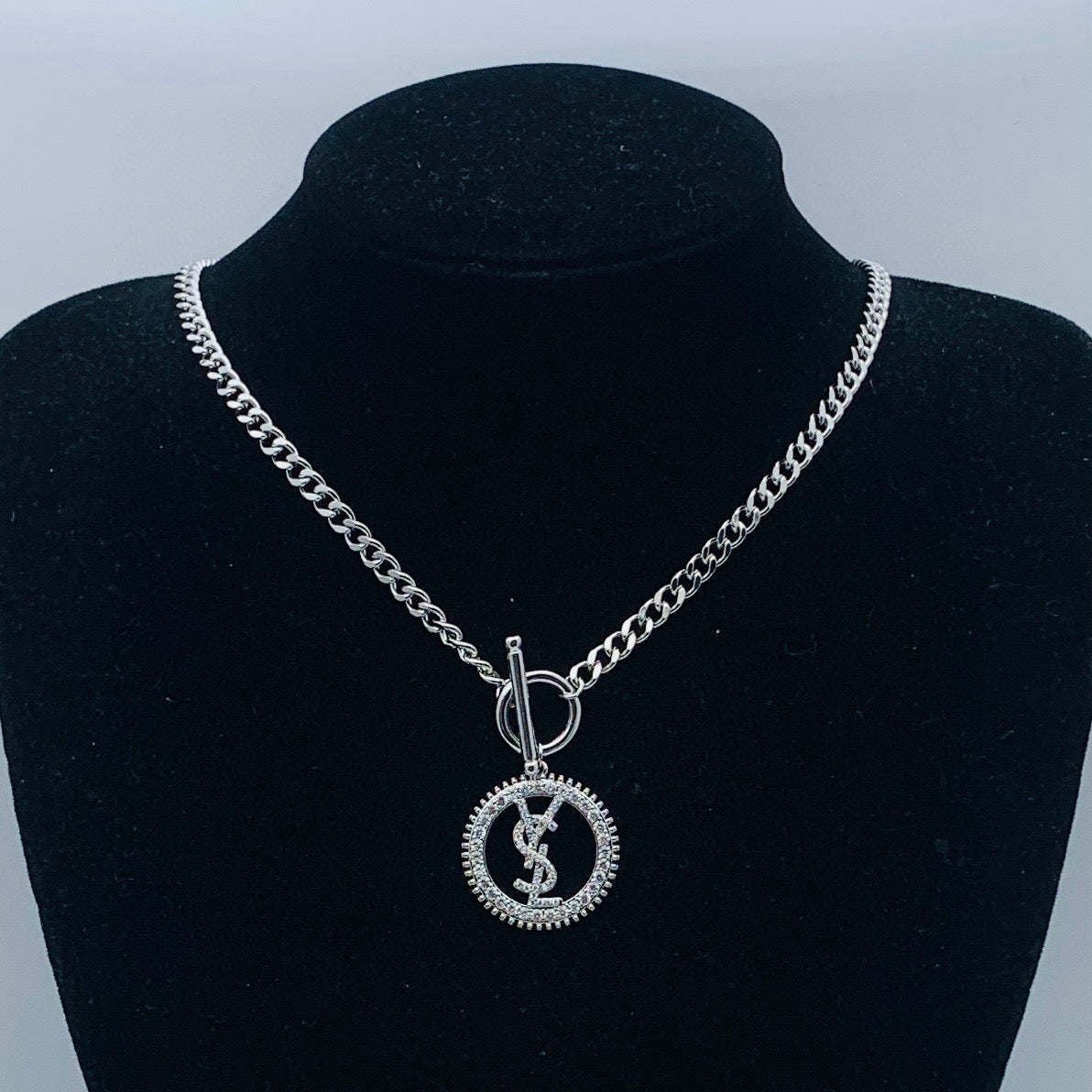 X1Q85SL348X Popular Necklaces