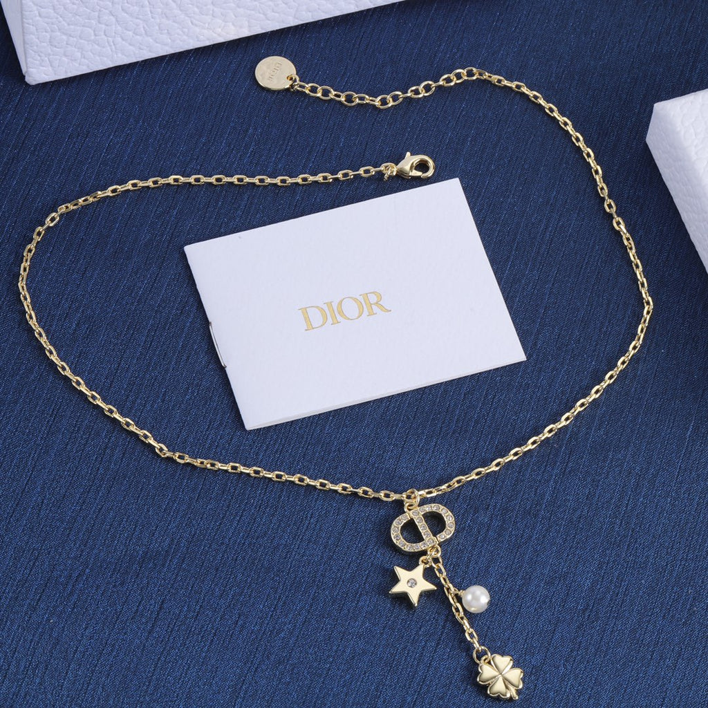 X1R75D25X Popular  Necklaces .