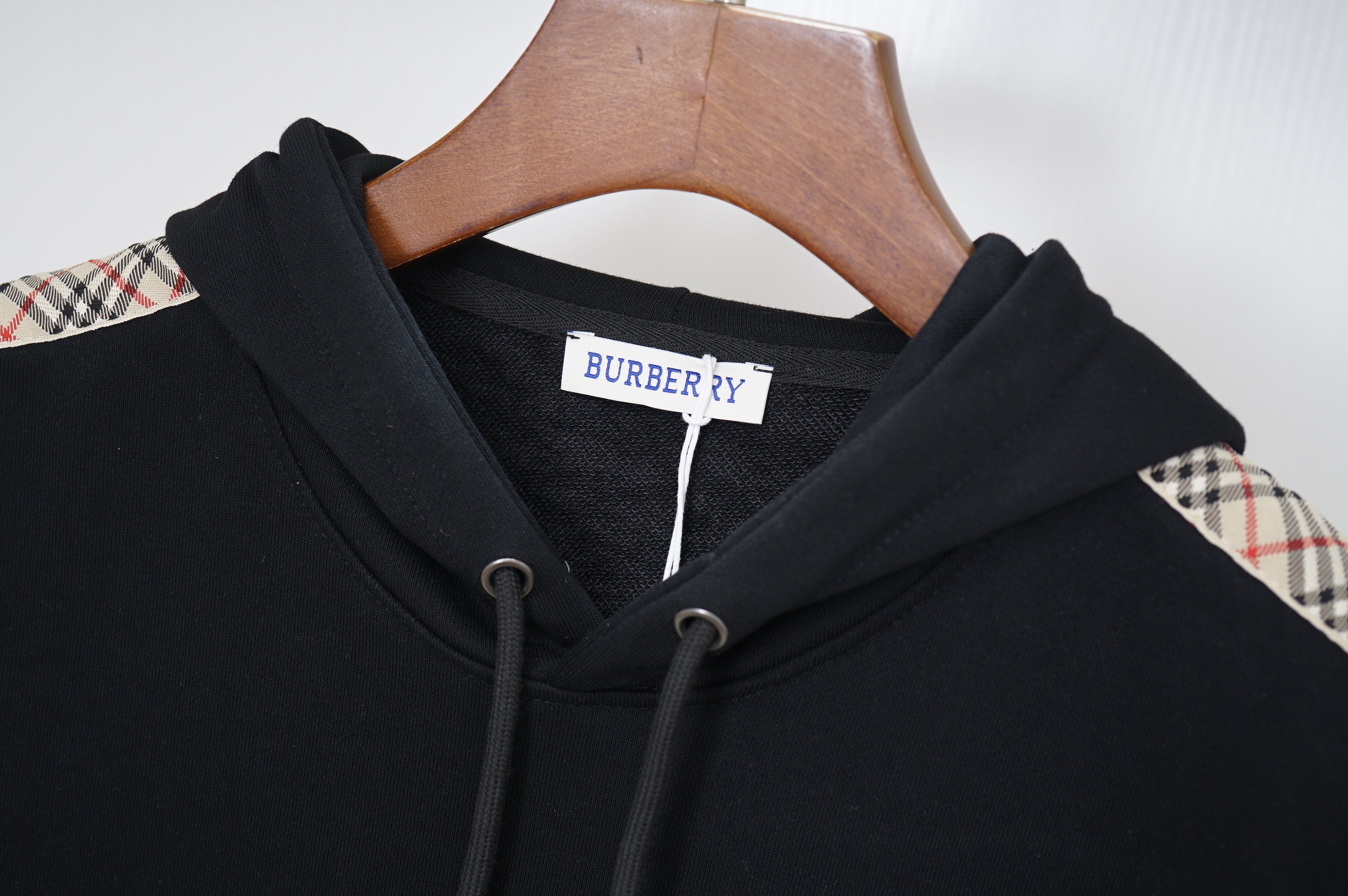 U1Z05R376 Popular Sweaters