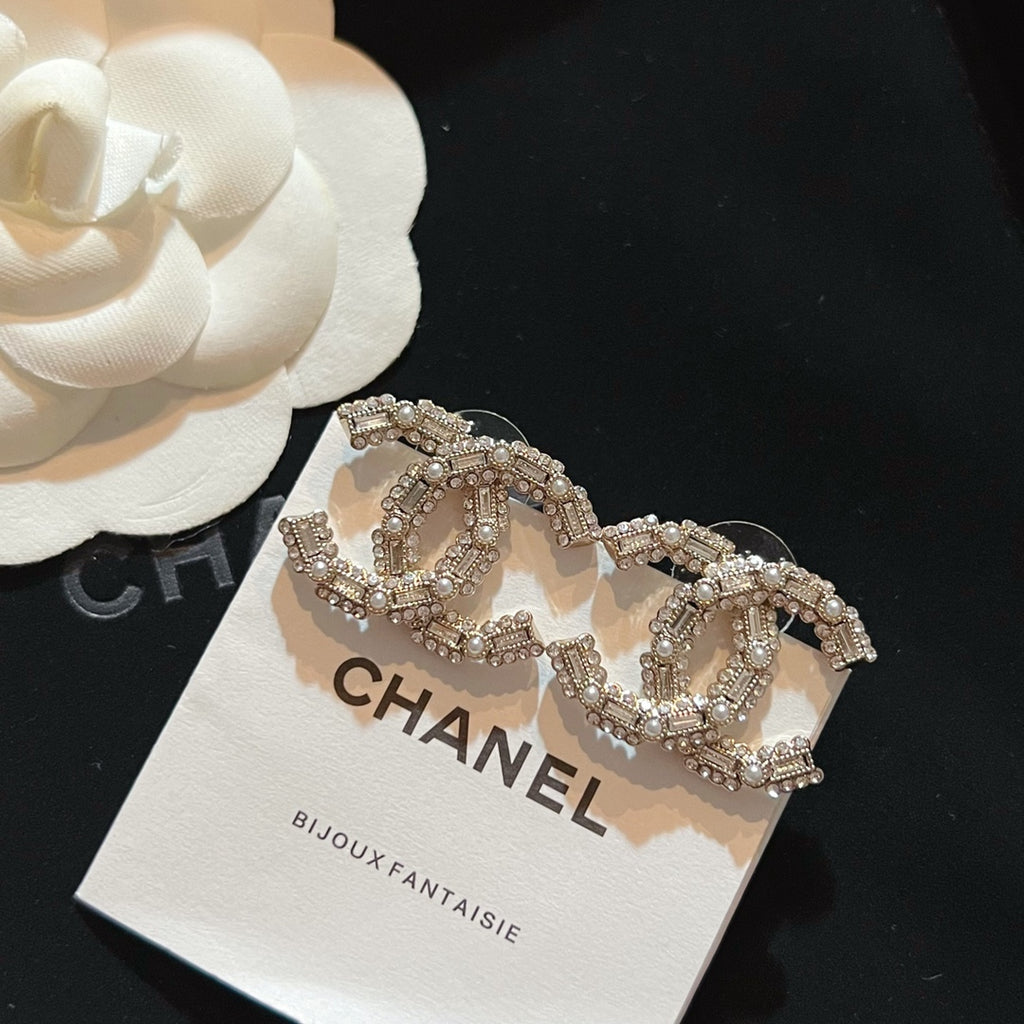 X1Z94C842E Popular Earrings