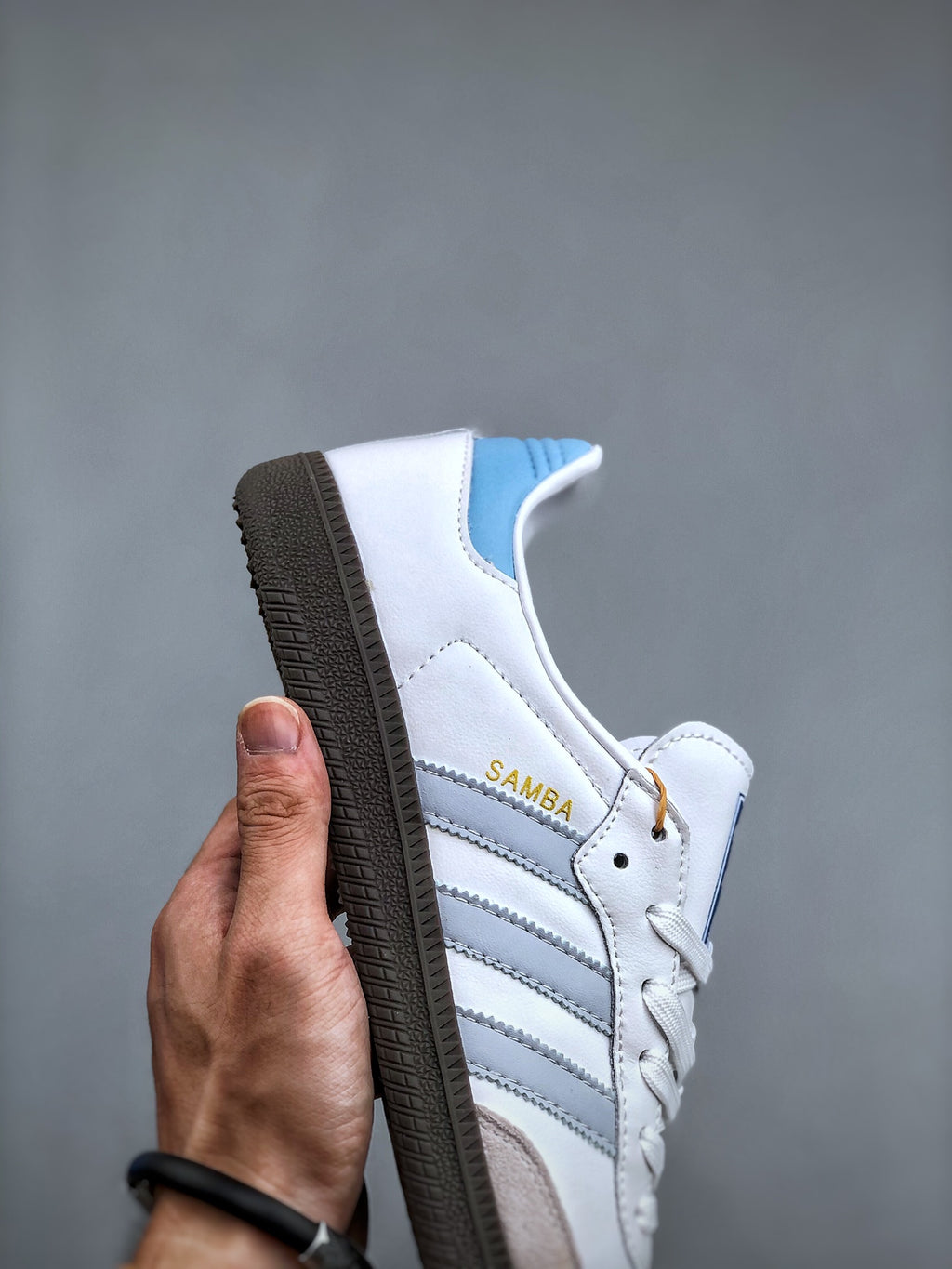 Z4Q95A48 Popular  shoes
