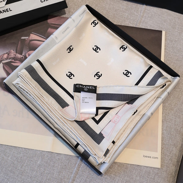 W1N46C15 Popular Silk Scarve