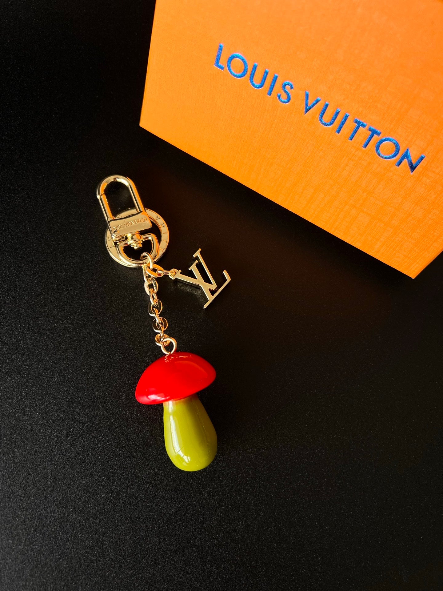A1R76E53 Popular bag 's charms accessories