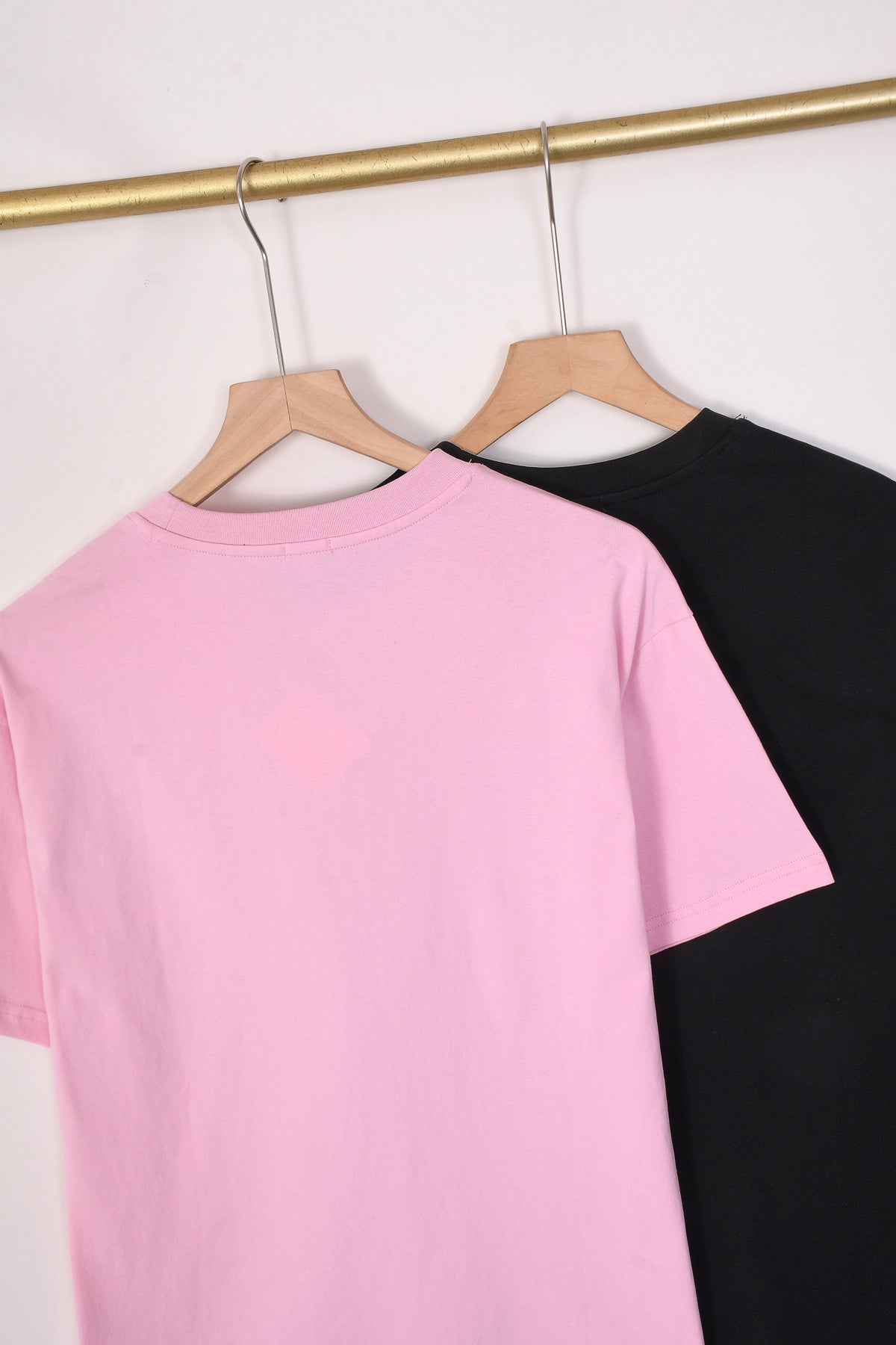U1P36A35 Popular T-shirts