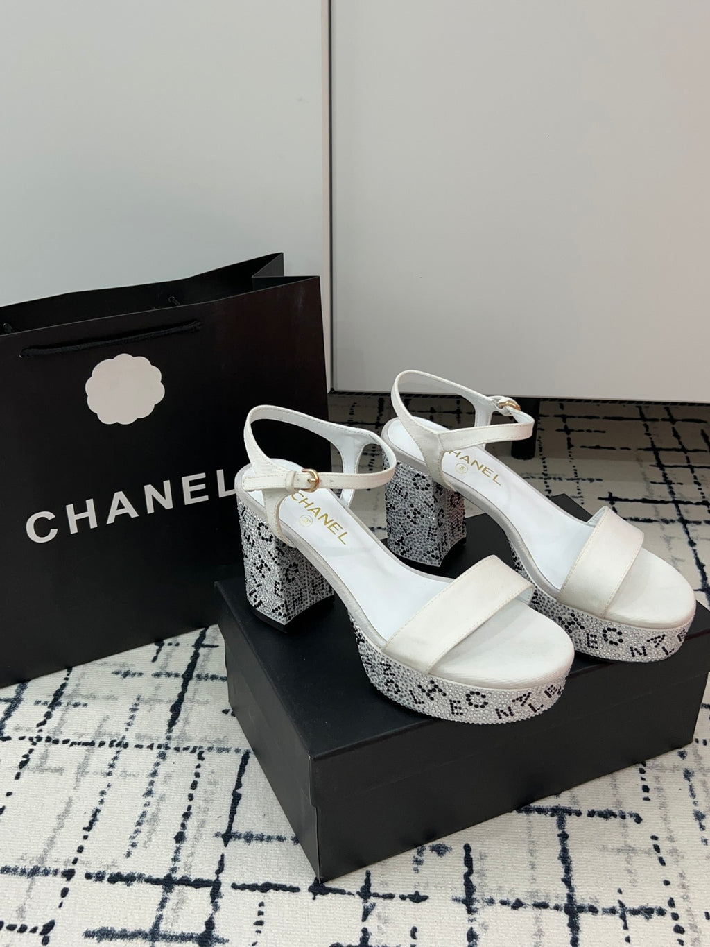Z1ZC41 Popular High heels