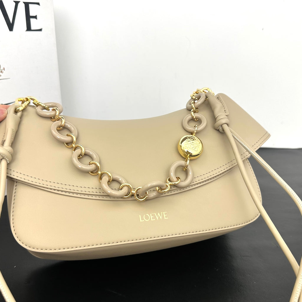B1R66A10 Popular leather bag