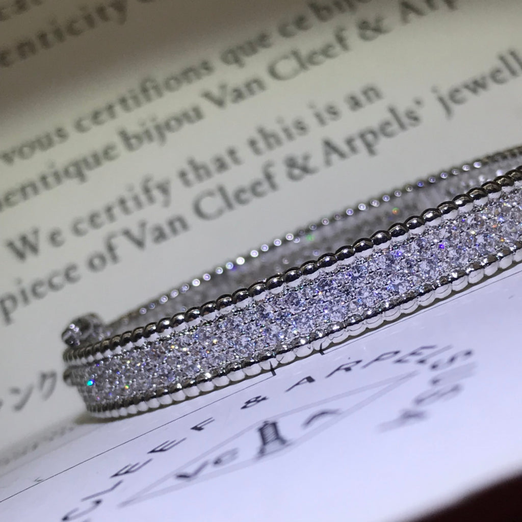 X5Q85VC71K  Popular Bracelets