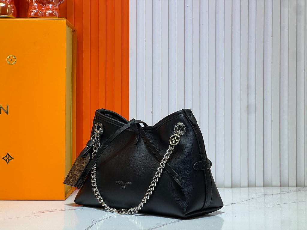B1W35E96 Popular leather bag