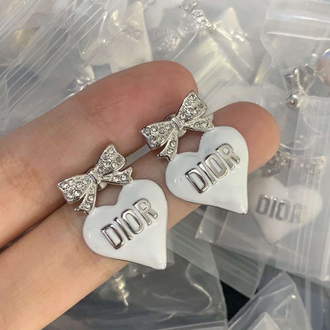 X1Z94D777E Popular  Earrings