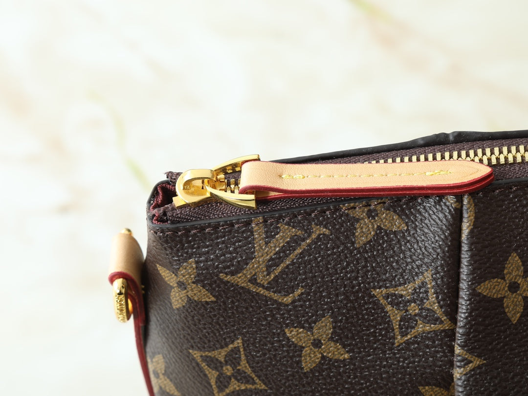 B1R15E53  Popular   leather bag
