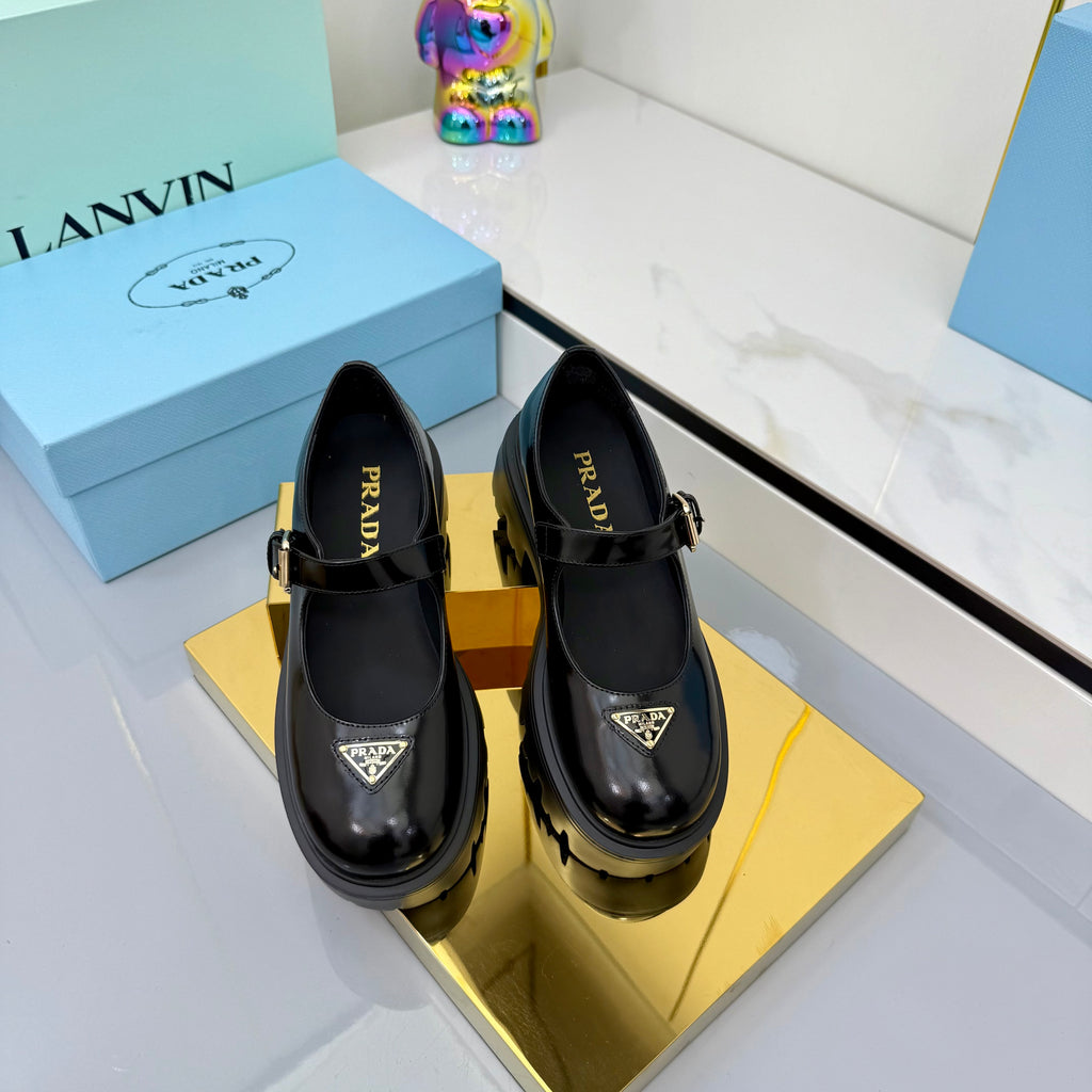 Z2Q105P308 Popular high-quality Shoes