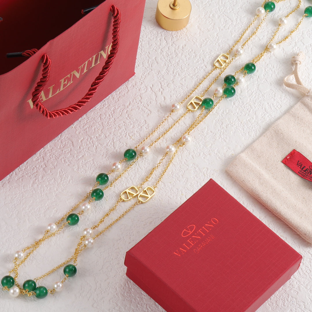 X1N46VL15X Popular  Necklaces, Bracelets