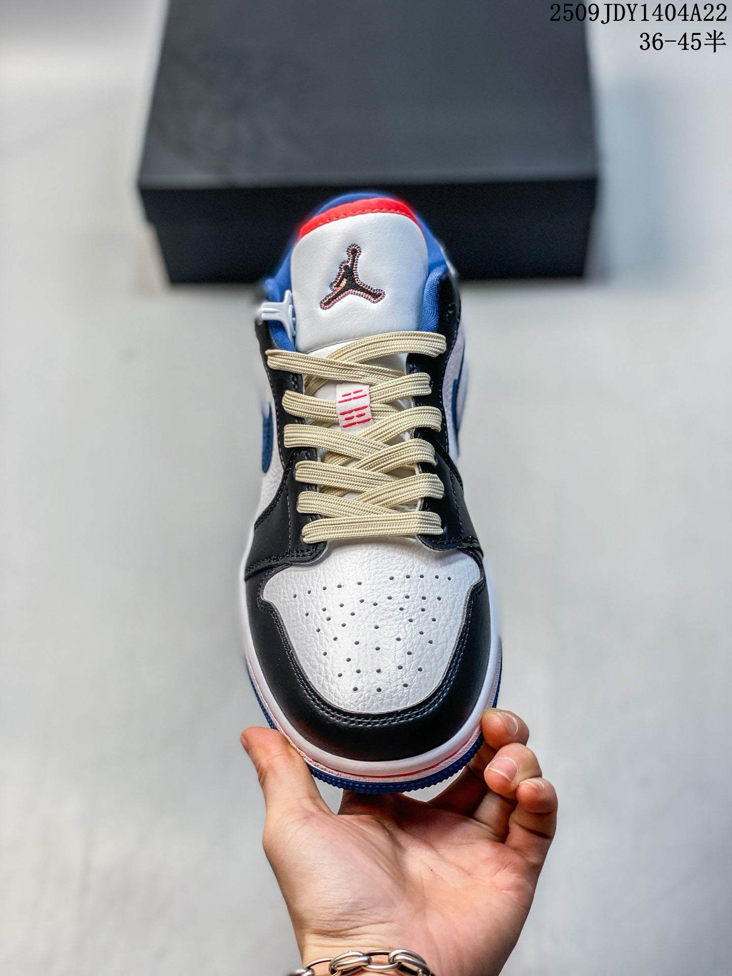 Z4Q95A74 Popular Shoes