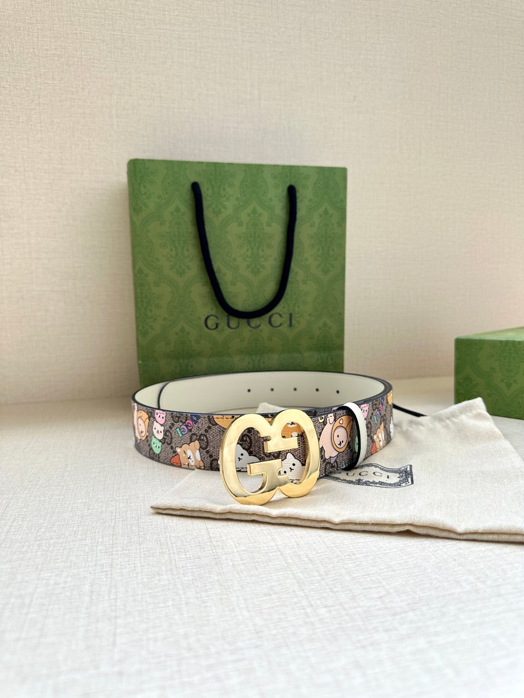 P1R55B208 Popular High quality belt With full package