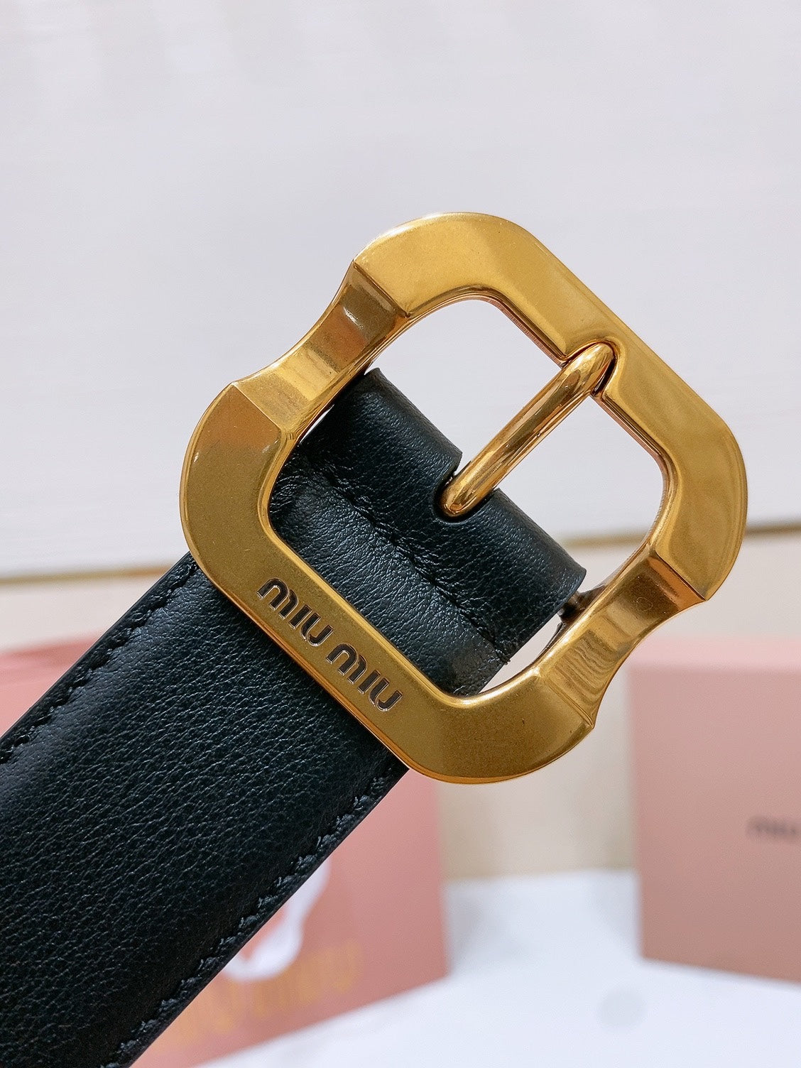 P1Q115A49 Popular High quality belt With full package