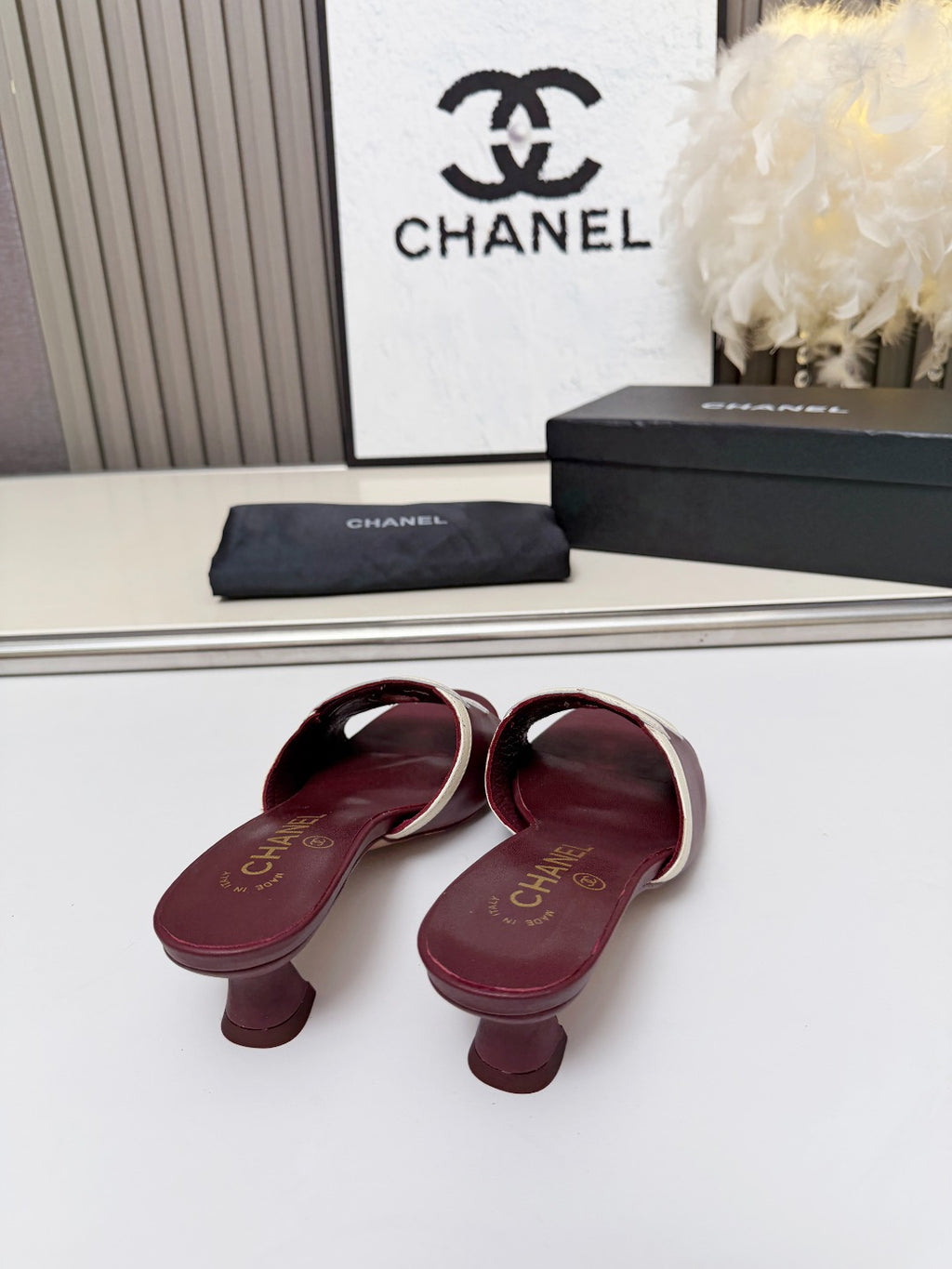 ZPX76C4  Popular high-quality leather slippers