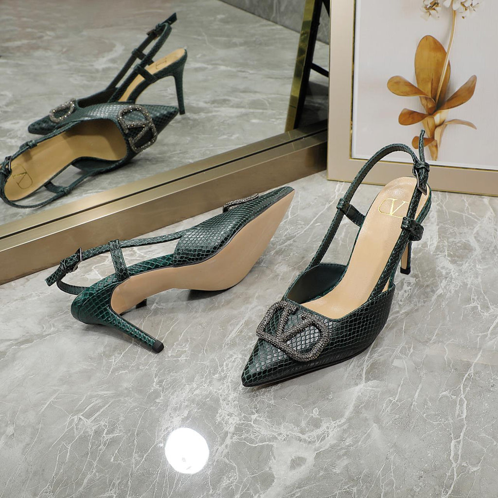 Z2R45VL20 Popular leather  High heels