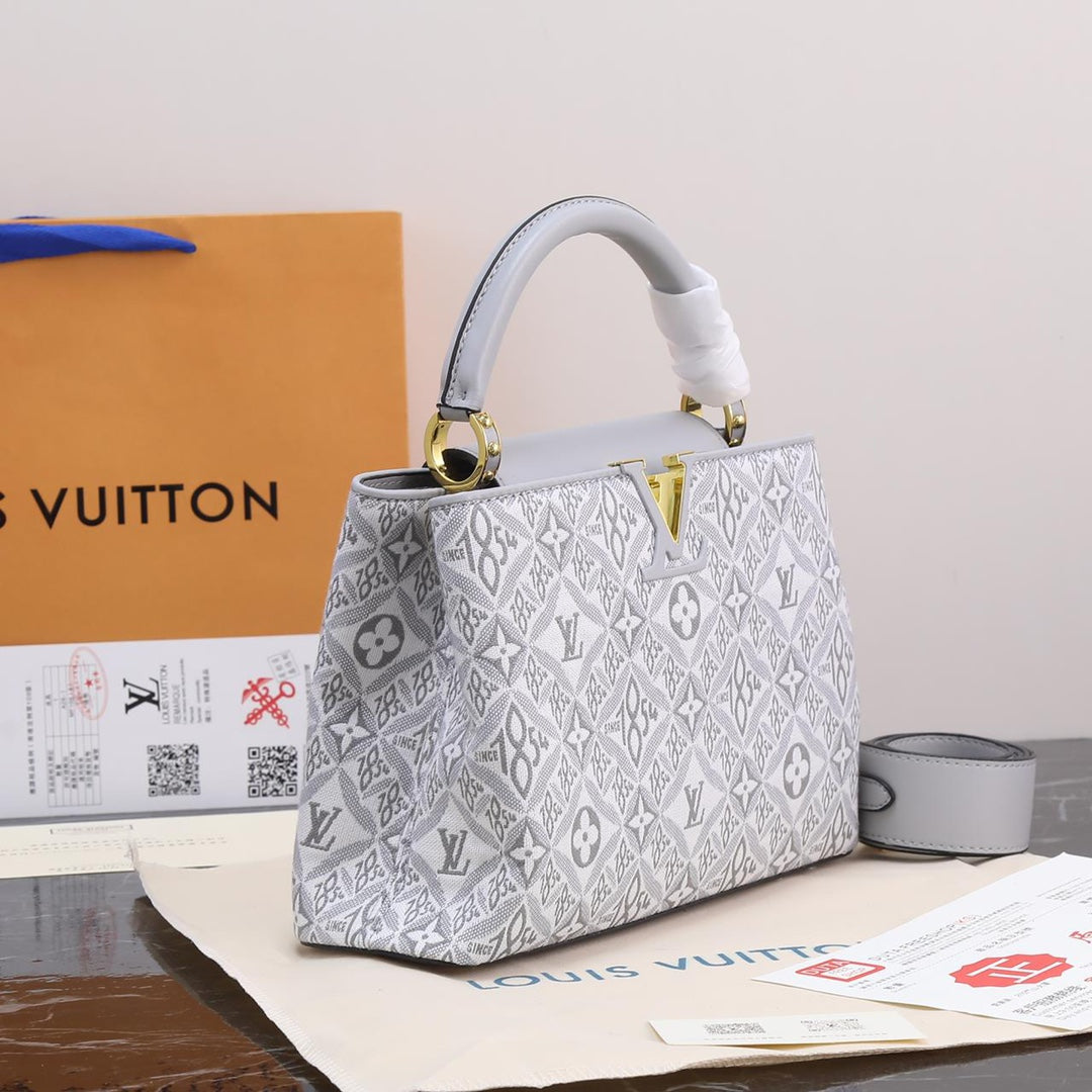 B1X54E441 Popular  leather bag