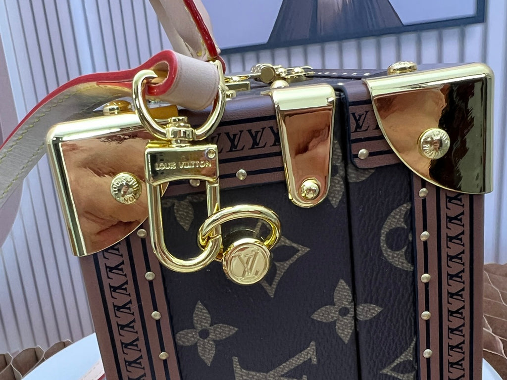 B1X34E276 Popular  leather bag 