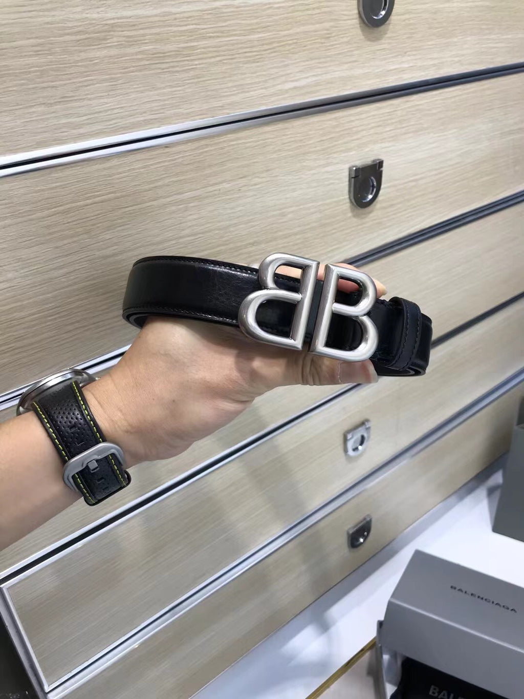 P2R55J5 Popular High quality belt With full package