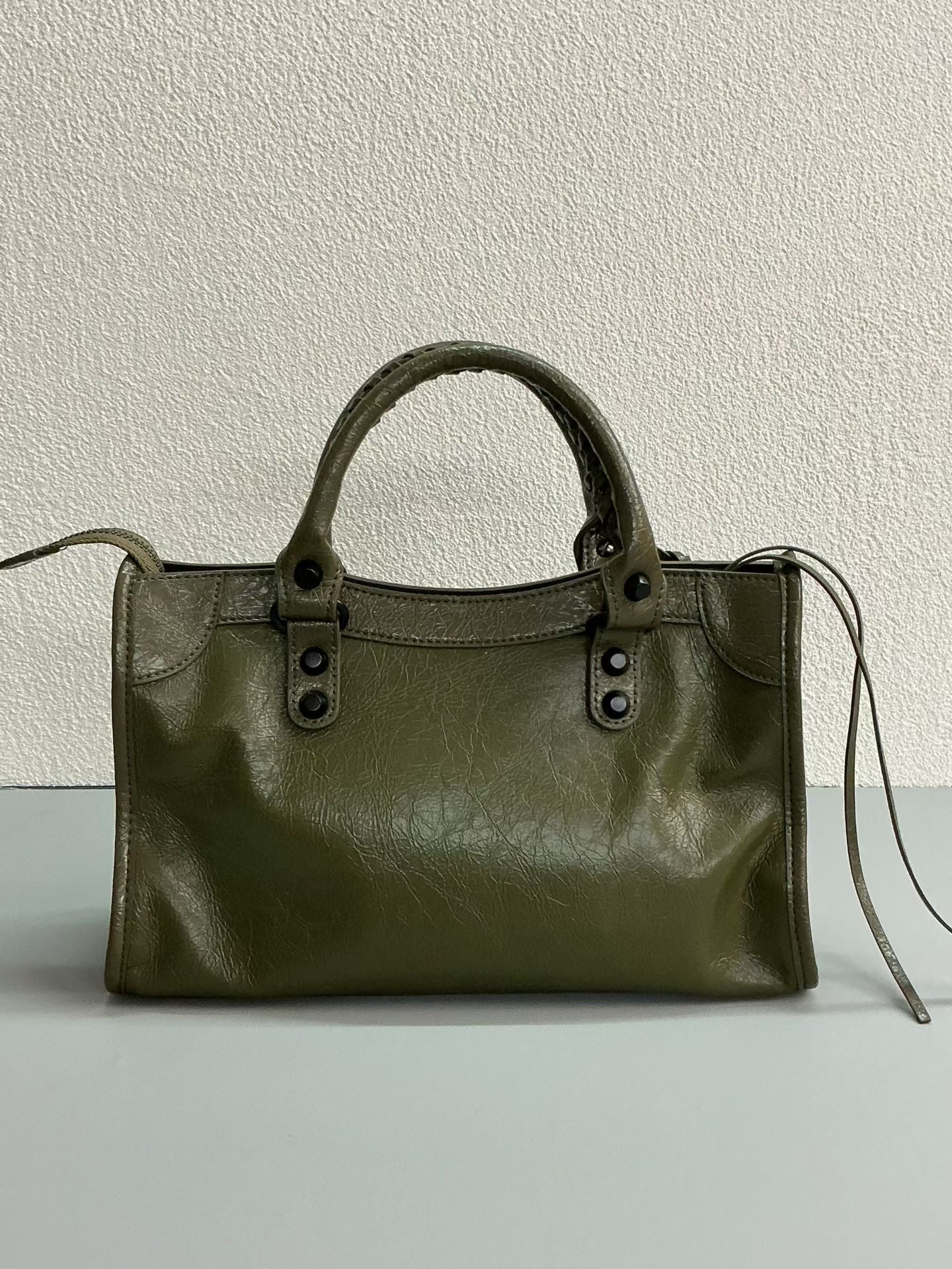 B1P36J115 Popular leather bag