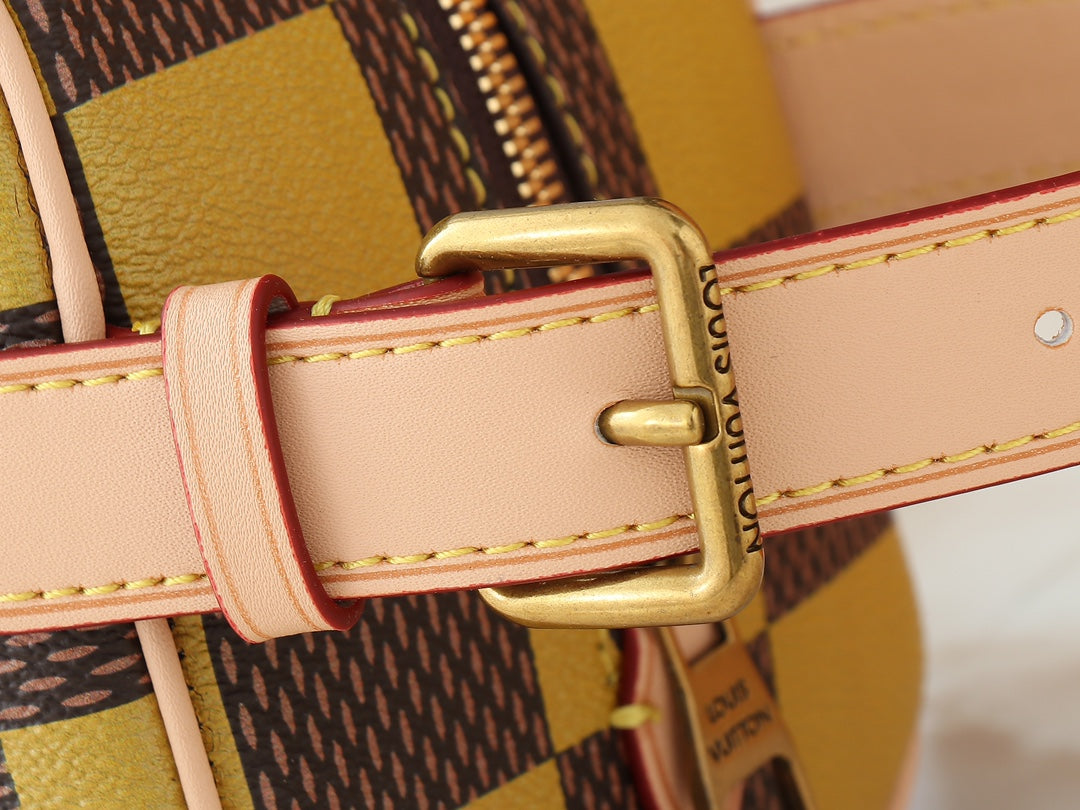 B1R15E69  Popular   leather bag
