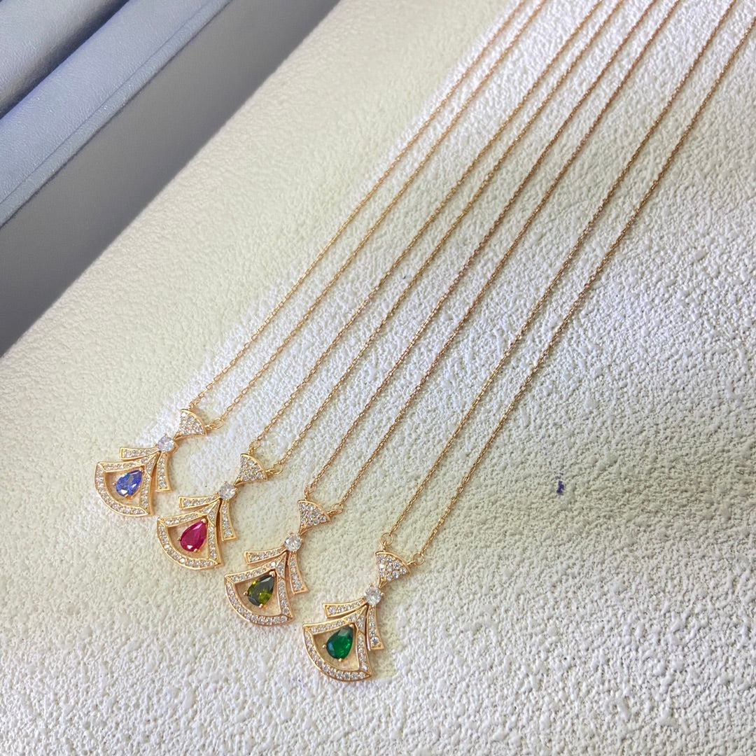 X1Q85S415X Popular Necklaces