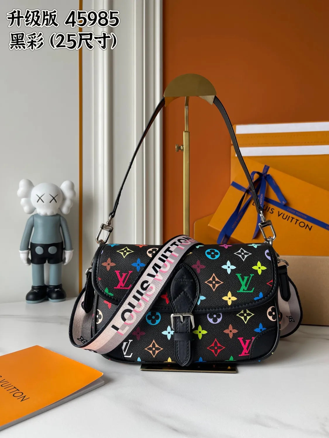 B1P36E37 Popular leather bag