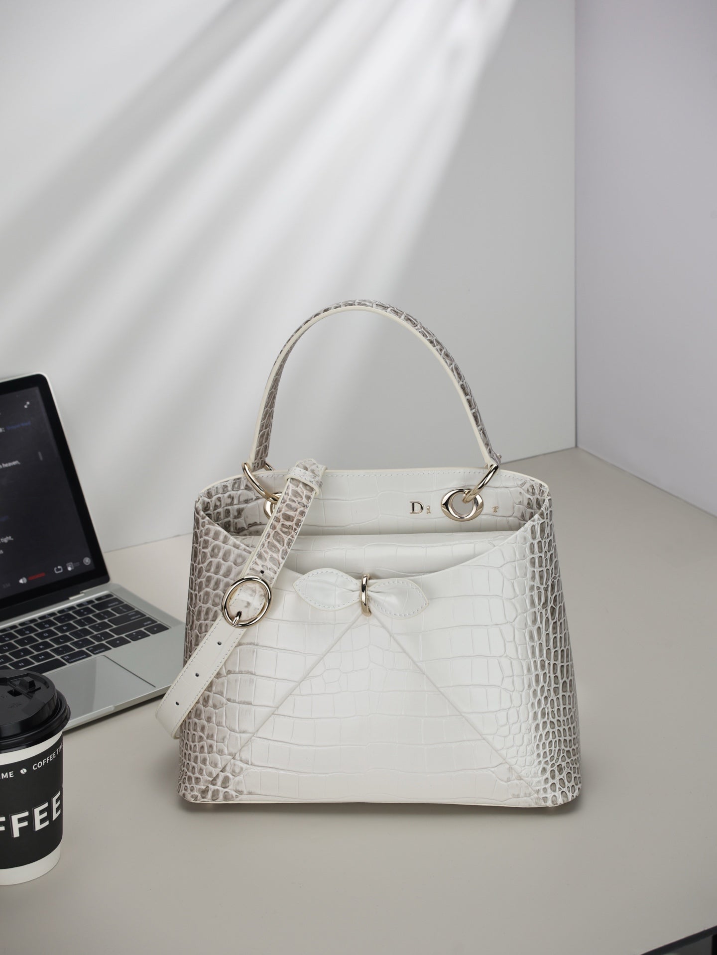 B1P36D90 Popular leather bag