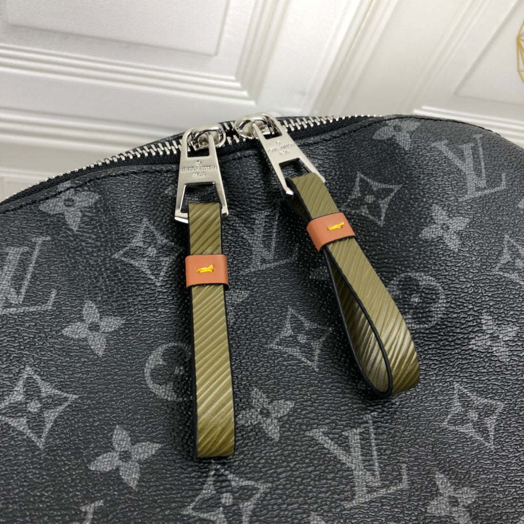 B12X44E354 Popular leather backpacks