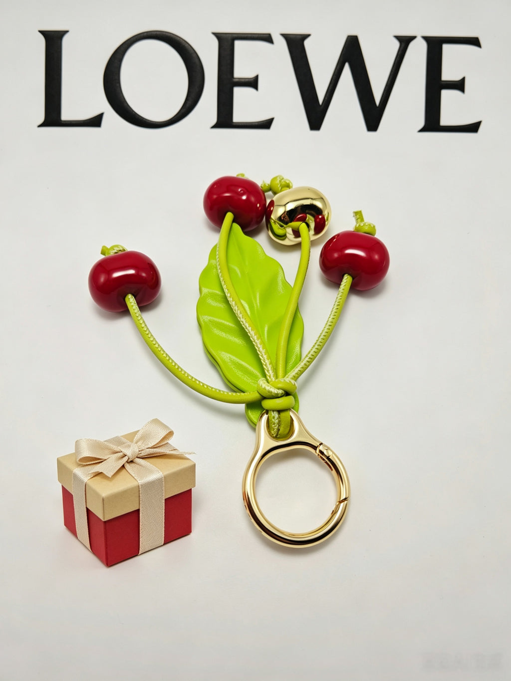 A1R66A11 Popular bag 's charms accessories