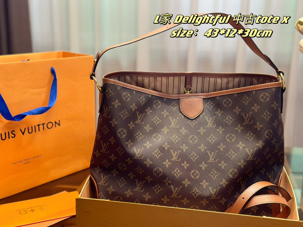 B6X103E213 Popular   leather bag 