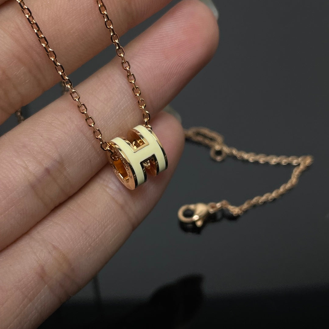 X1Q85H315X Popular Necklaces