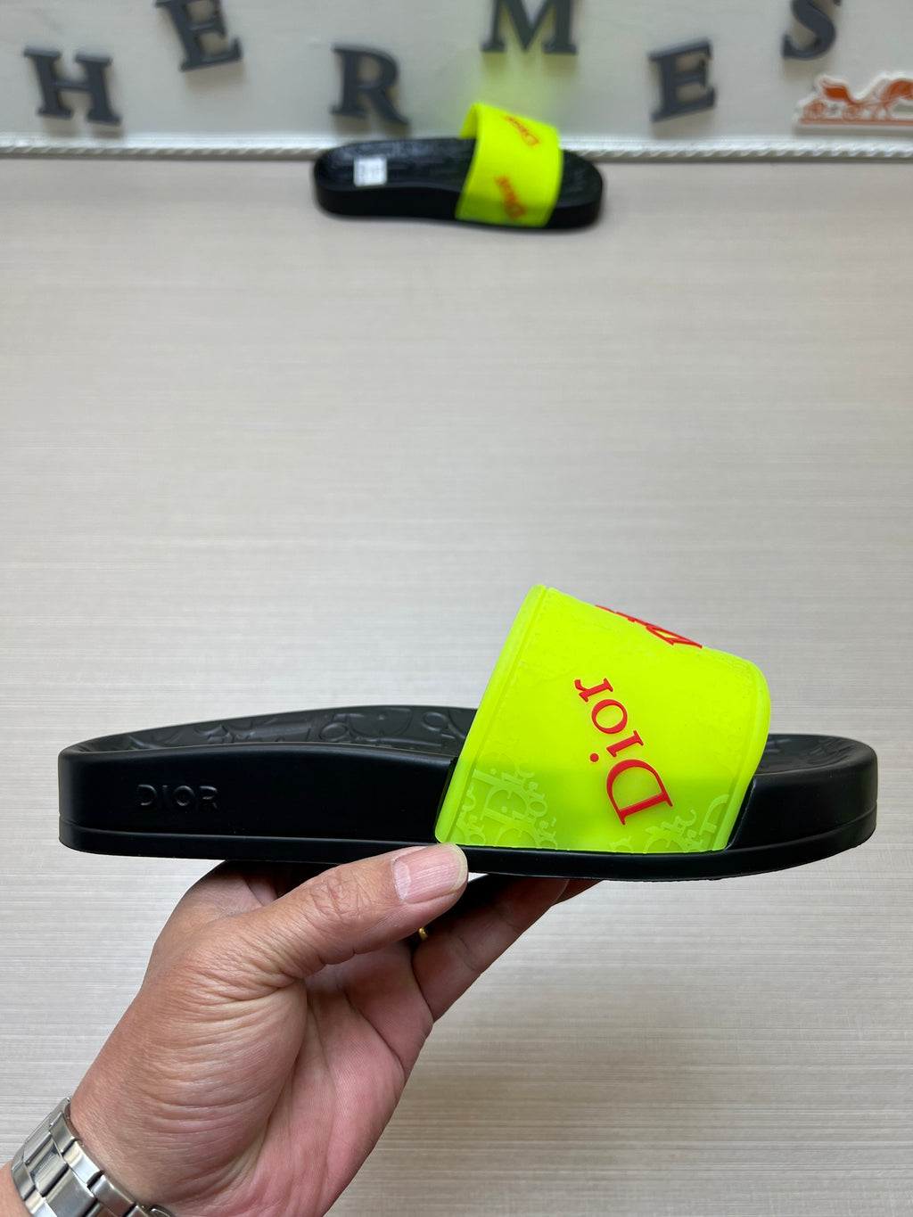 Z5Z35D277 Popular Slippers