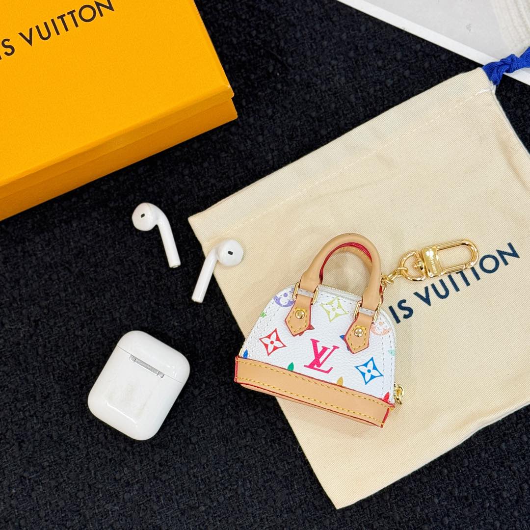 A1Z105E5 Popular bag 's charms accessories