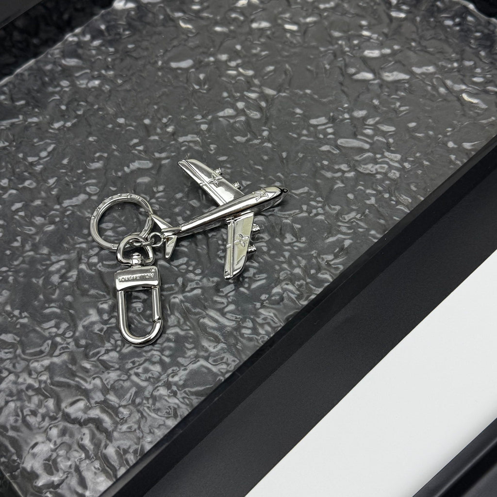 A1Z105E41 Popular bag 's charms accessories