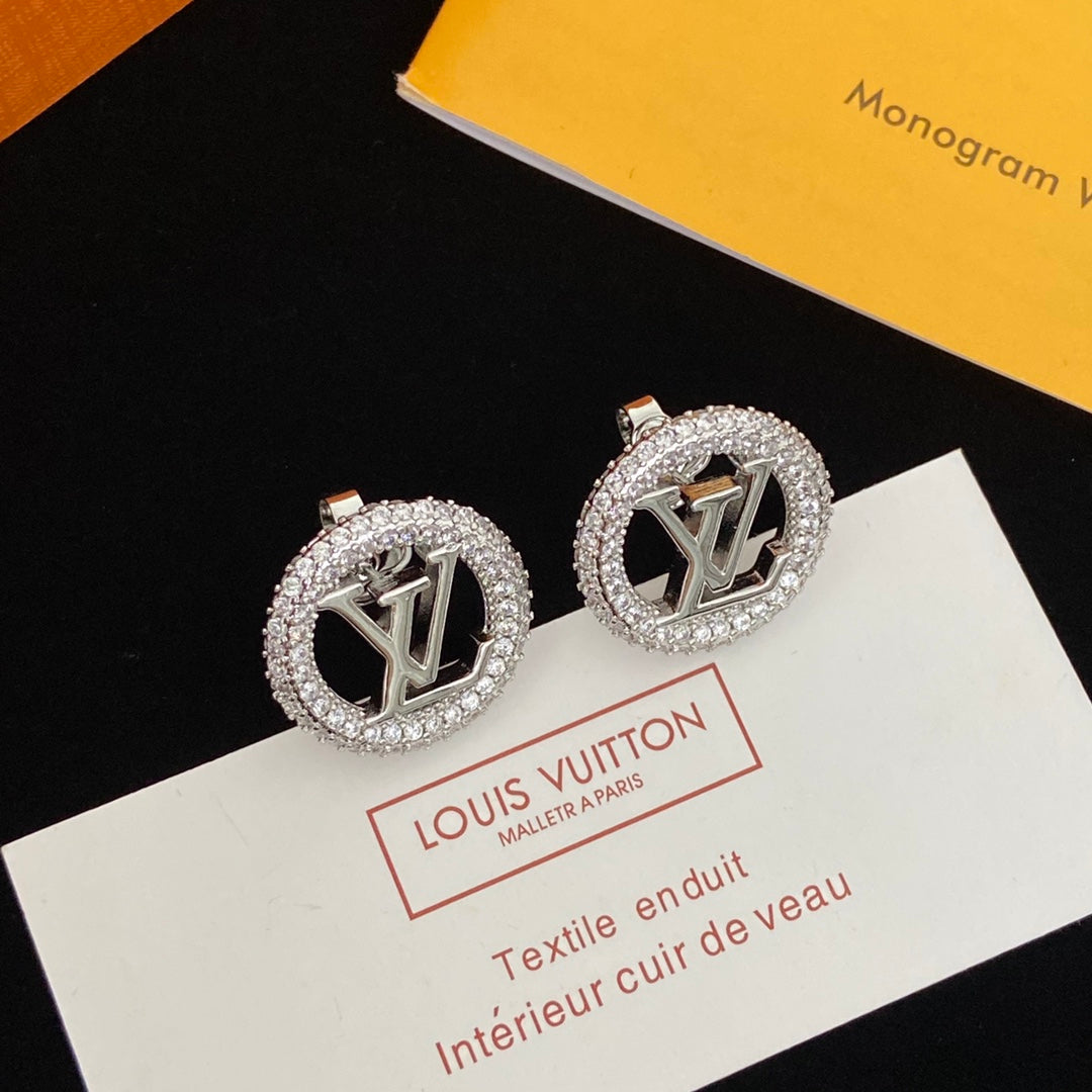 X1N75E9E Popular Earrings