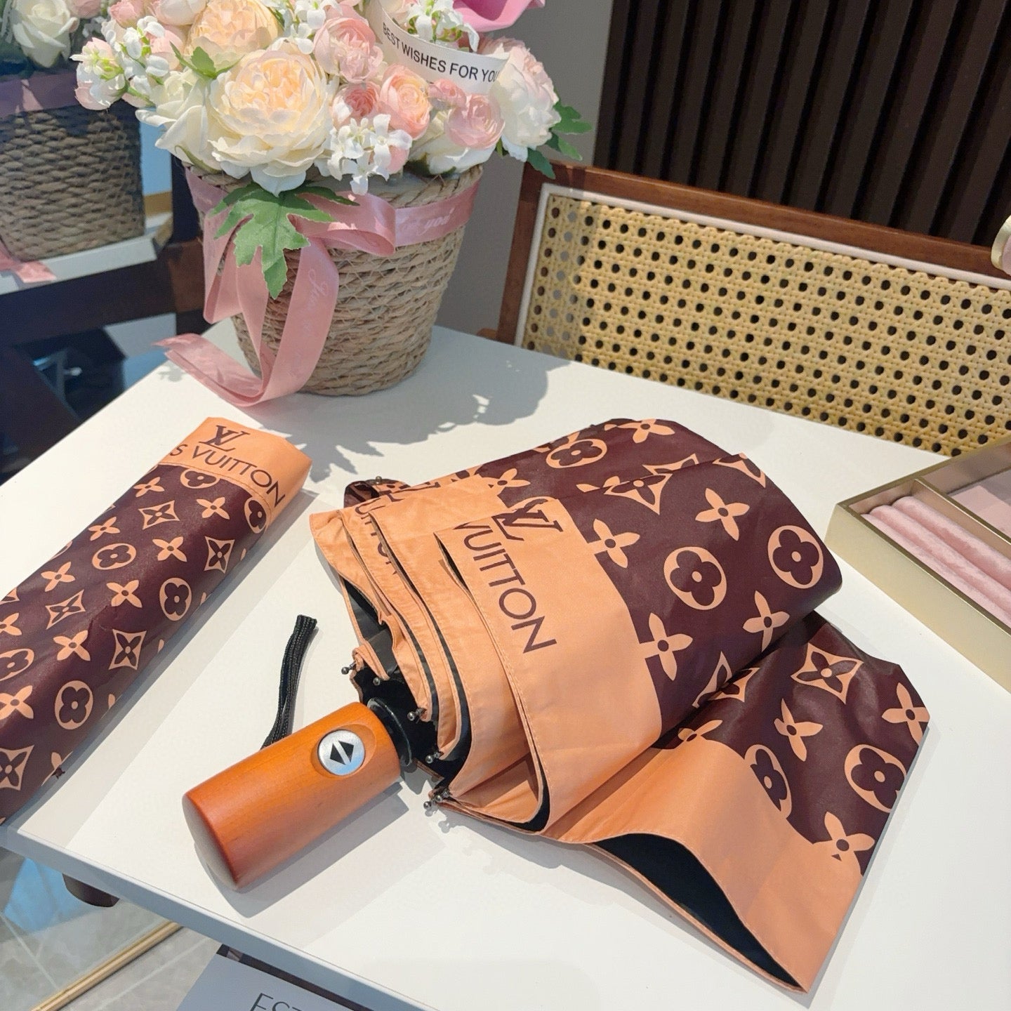 J1R85E140 Popular UV resistant umbrella