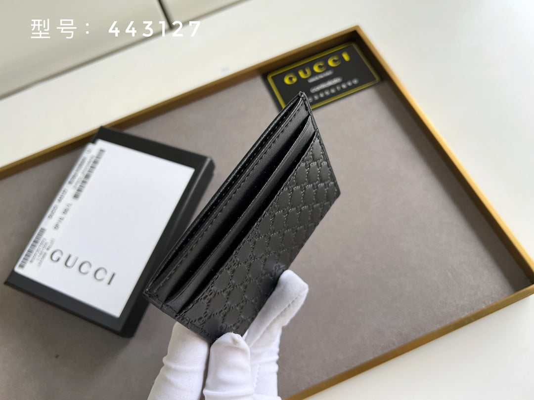 B1X44B384 Popular leather wallets