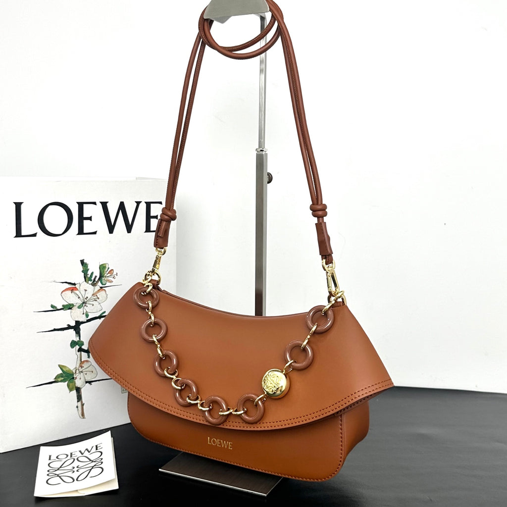 B1R66A10 Popular leather bag