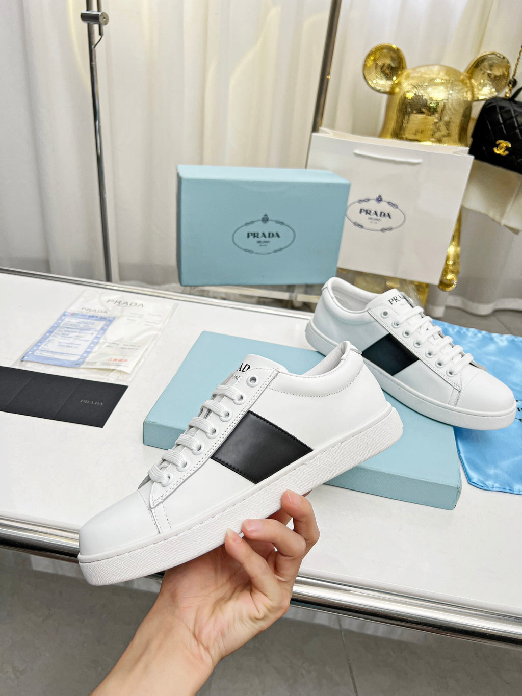 Z2R85P48  Popular high-quality shoes