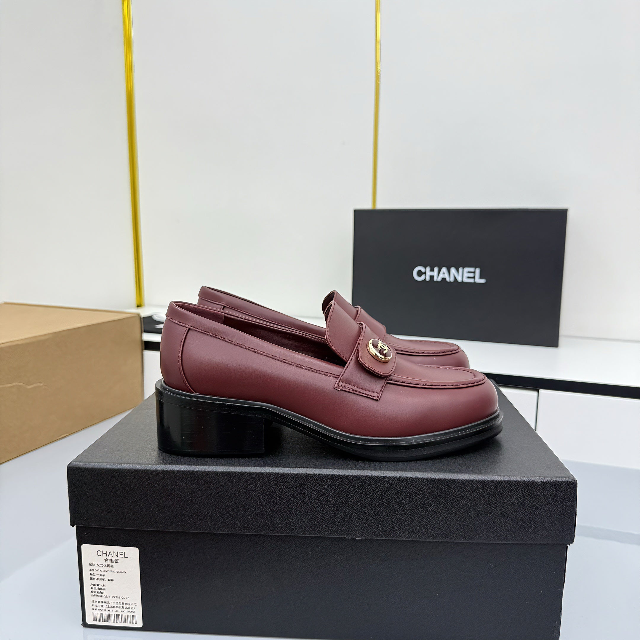 Z2Q105C389 Popular high-quality leather Shoes