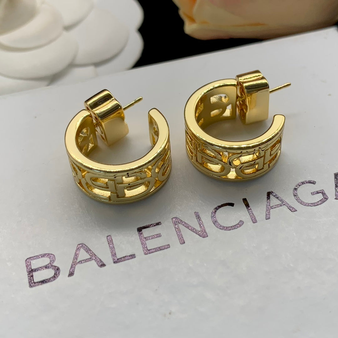 X1Z94J543E Popular  Earrings
