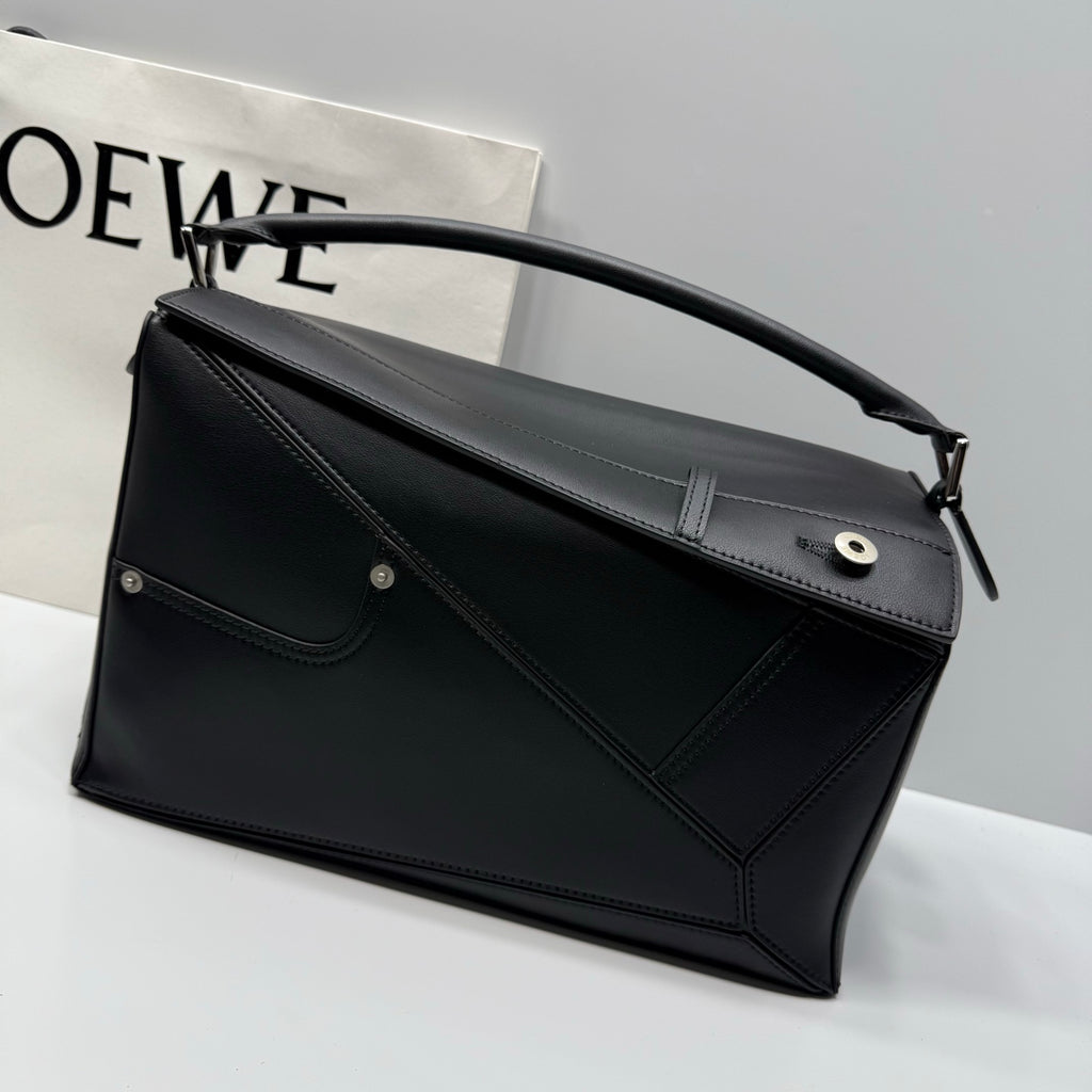B1R46A12 Popular leather bag