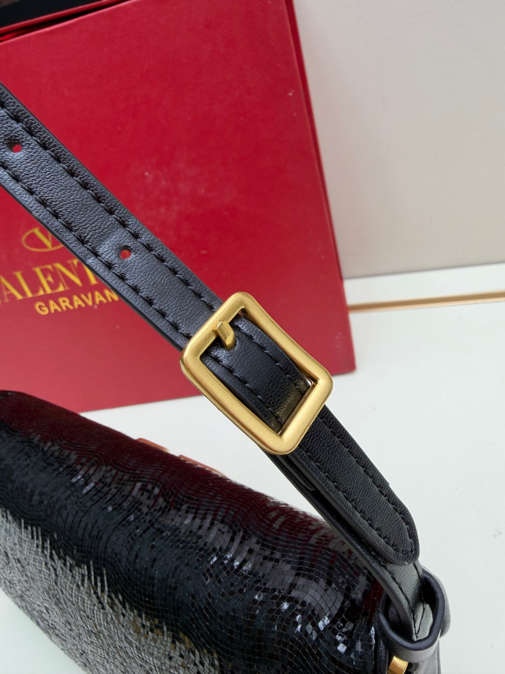 B1R76VL26 Popular  bag