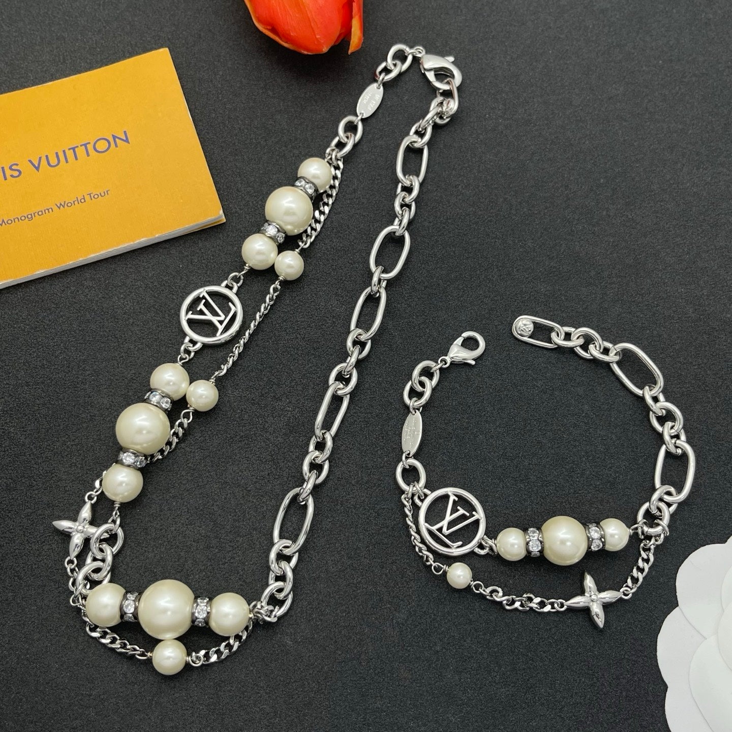 X1N36E86X Popular   Necklaces,Bracelets
