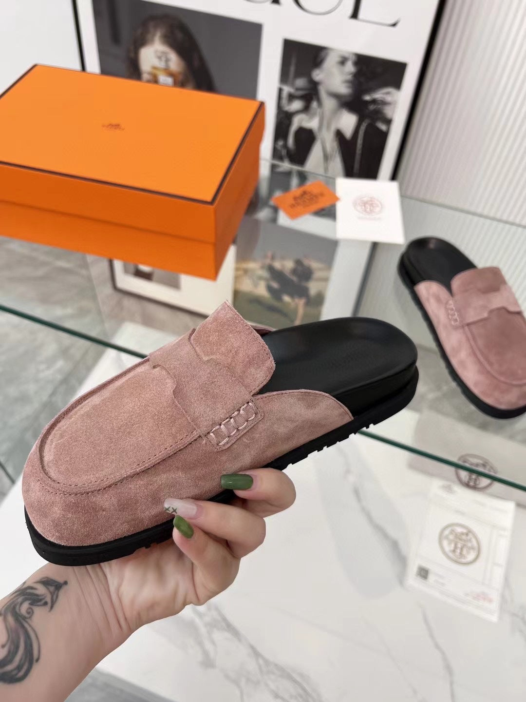 Z2P36H23 Popular high-quality leather Shoes